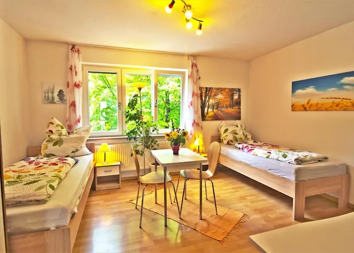 Kakadu Laubegast Wlan Tv Fahrrad Dresden